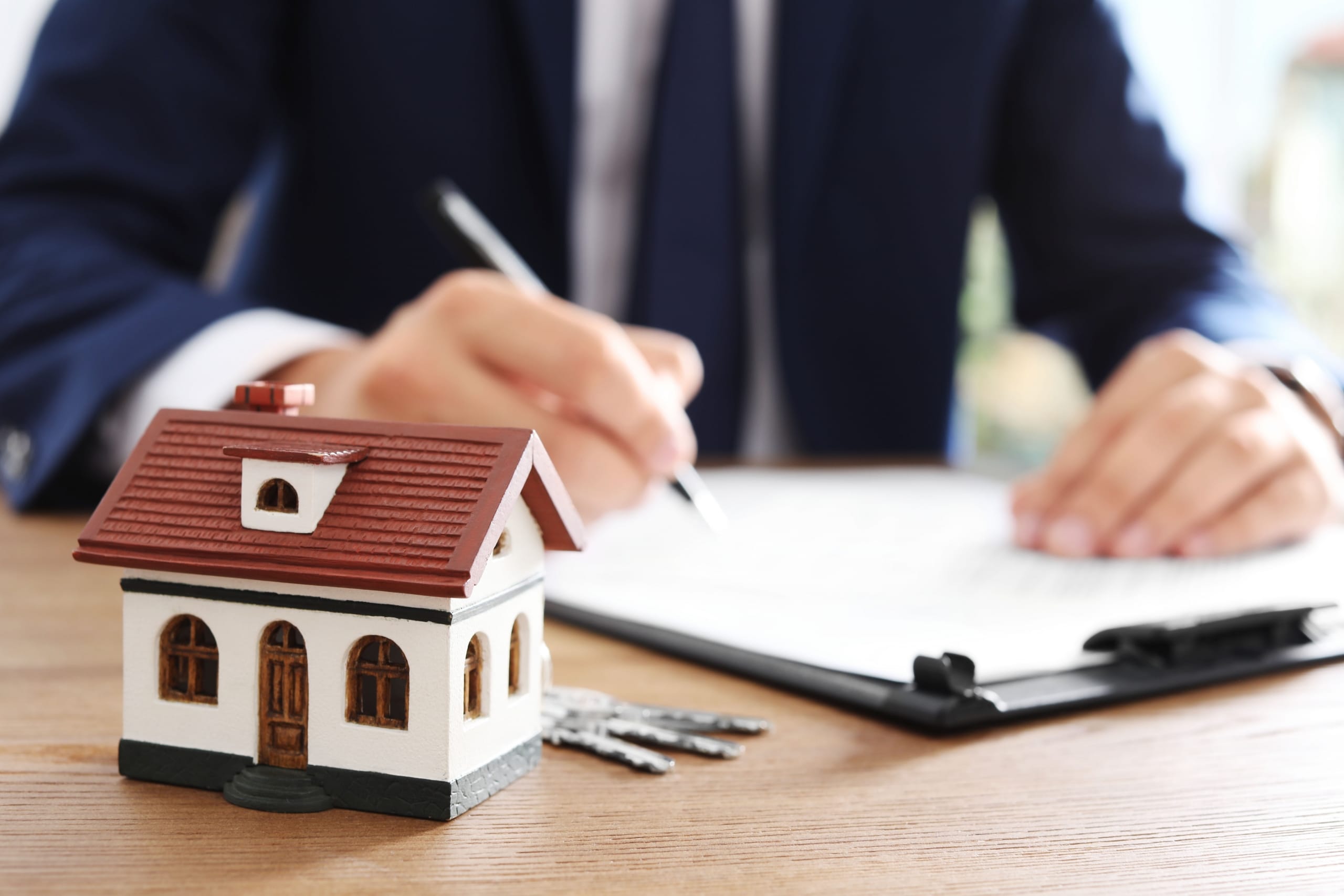 How Can a Loss Assessor Help with Your Fire Insurance Claim?